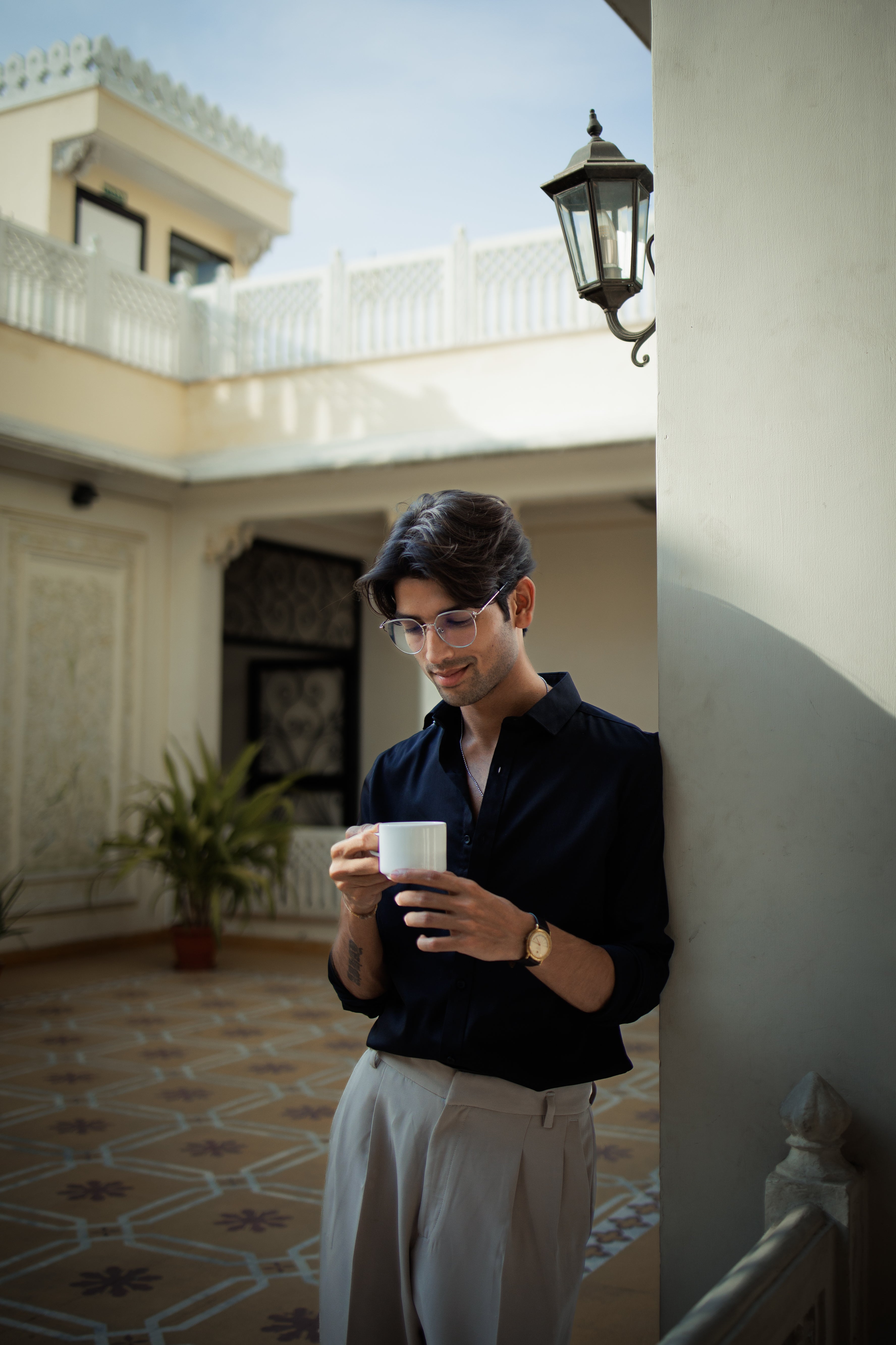 Modern Black Oversize Shirt
